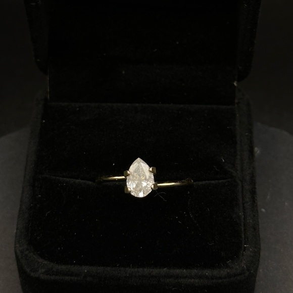 Natural 1ct pear shape diamond in solid 14k gold engagement ring display LOOSE - Picture 17 of 17